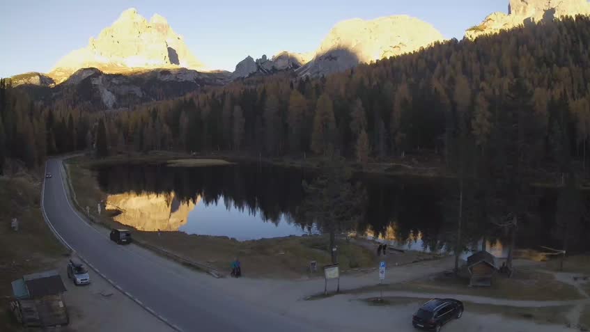 Live HD Webcam Misurina Tre Cime di Lavaredo,Misurina Tre Cime di ...