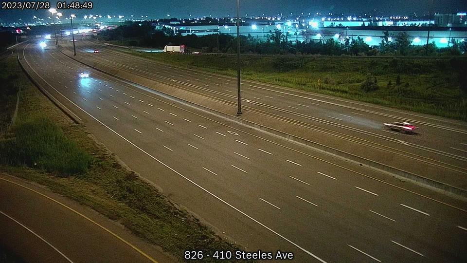 Autoroute 410 de Brampton près de lu0027avenue Steeles