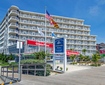 Commander Hotel & Suites Boardwalk 