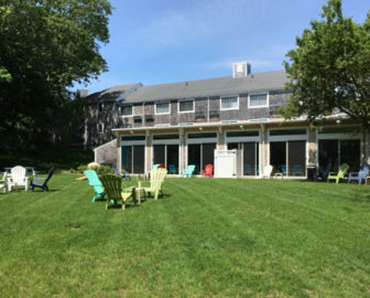 Craigville Beach Inn