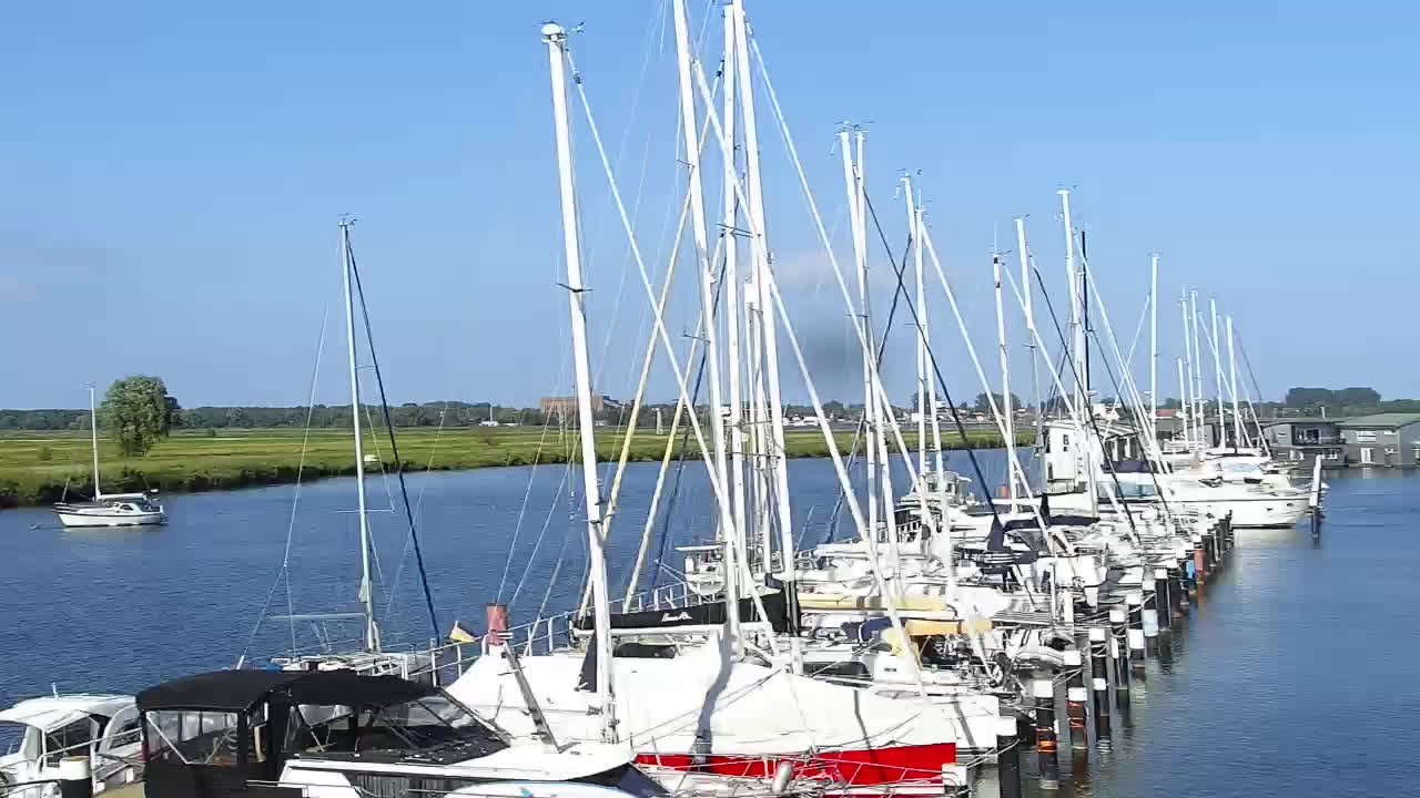 Крёслин: Марина Крёслин