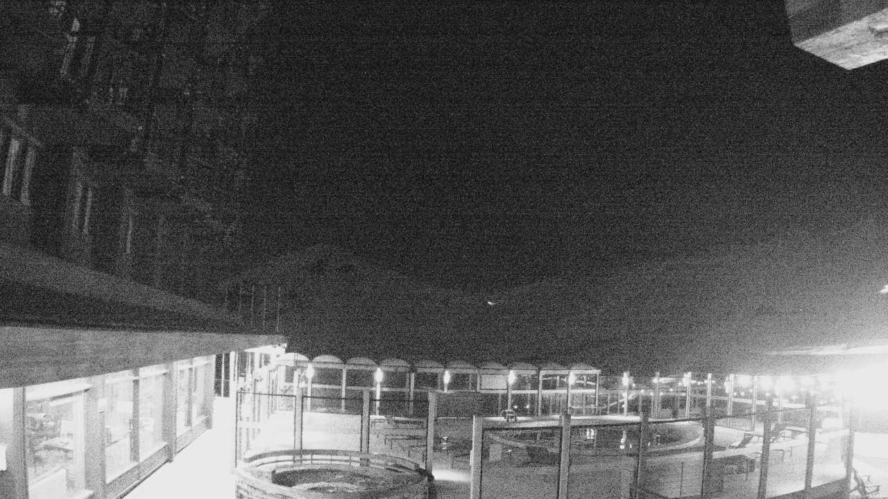 ロ バルネチェア ヴァレ ネバド