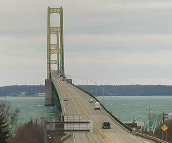 Mackinac Bridge Traffic