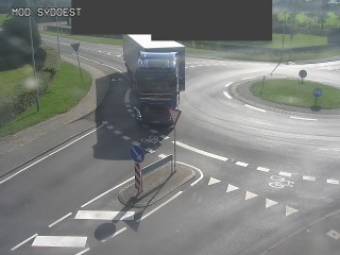 Saksborg: Rute 8 Saksborg - SØ