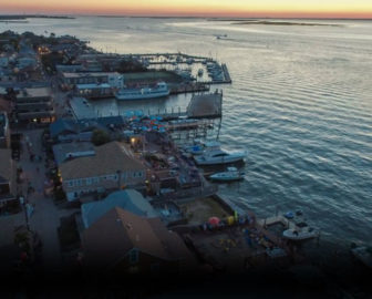 The Palms Hotel Webcam в Оушен -Бич, штат Нью -Йорк