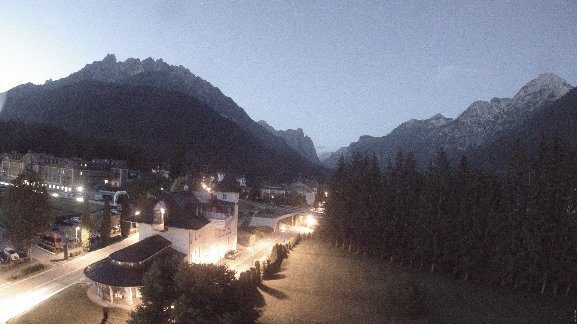 Тоблах (Доломитовые Альпы): Apparthotel Germania