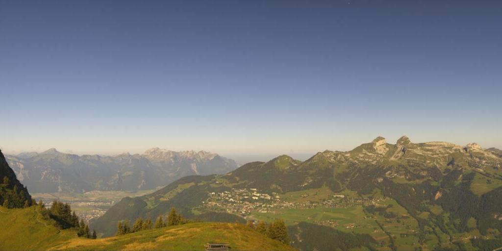 Villars-sur-Ollon: 360° Panorama Petit Chamossaire