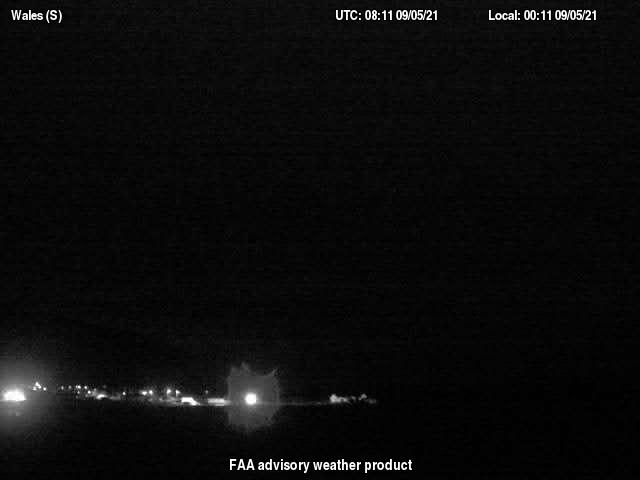 Уэльс, Аляска: Аэродром Уэльс (PAIW), вид в южном направлении